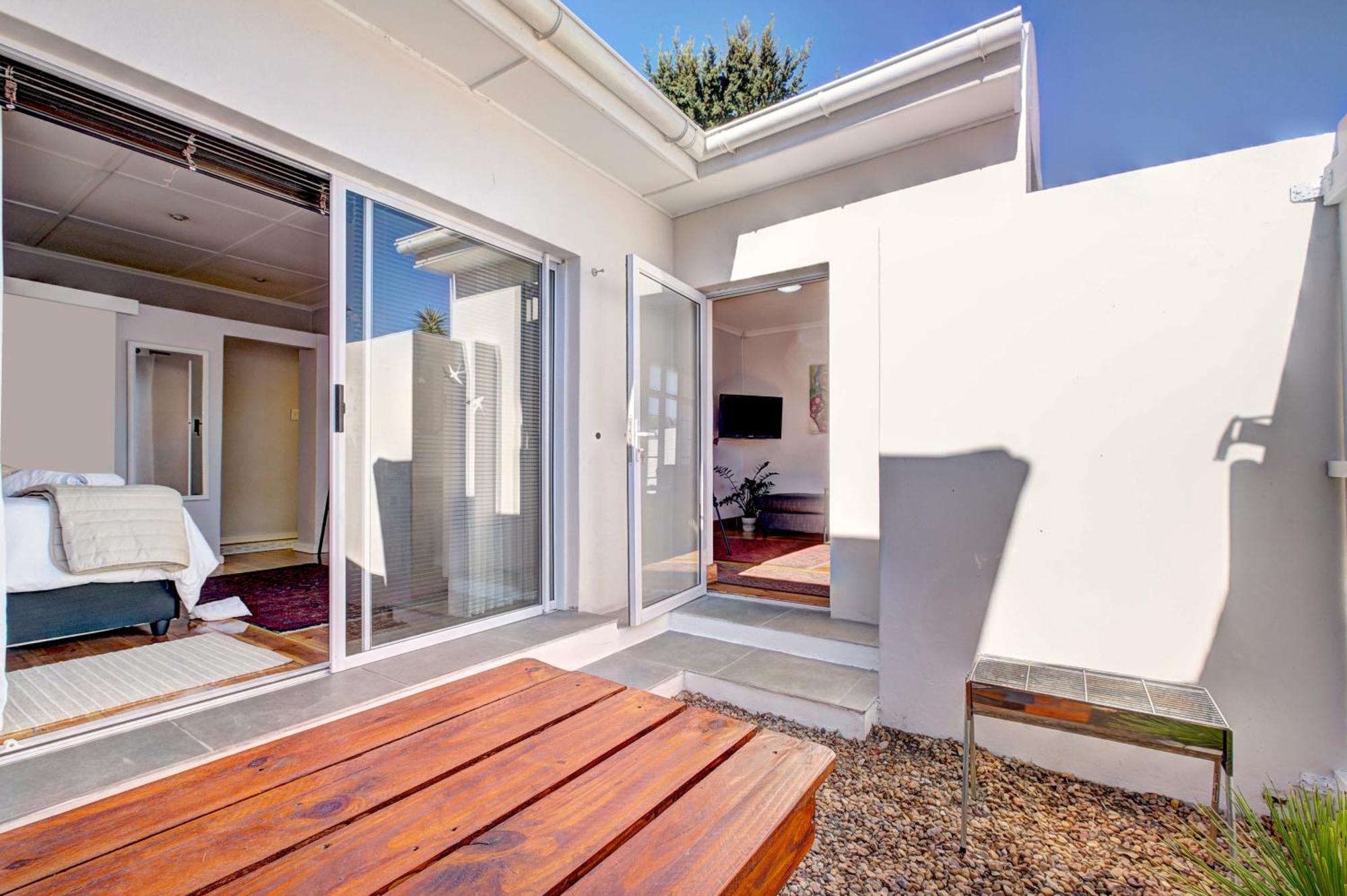 Affinity Cottage Port Elizabeth Exterior photo